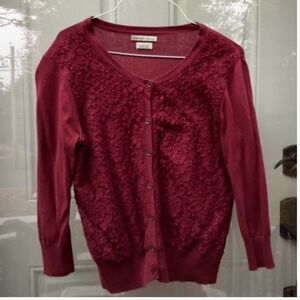 3/4 sleeve Lace Cardigan Sweater, cranberry, size M, button down, cranberry red